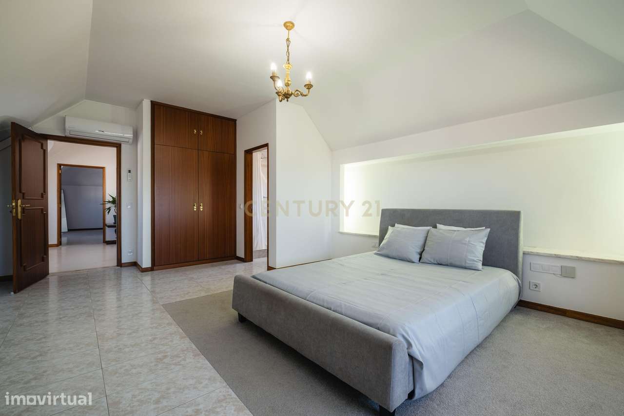 MORADIA T3 A 800M DA PRAIA DE SALGUEIROS | CANIDELO-38