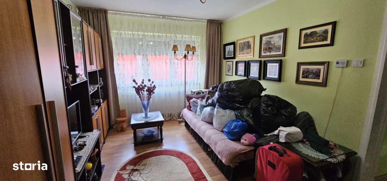 La parter in centrul Targu Ocnei — investitie sau acasa, tu decizi-3