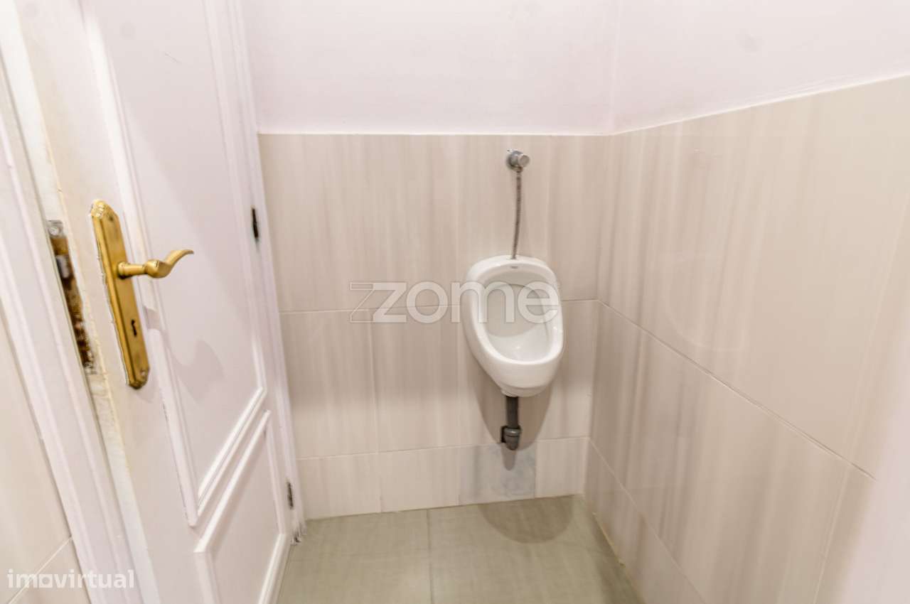 Confeitaria com Fabrico Próprio, em Rio Tinto-7