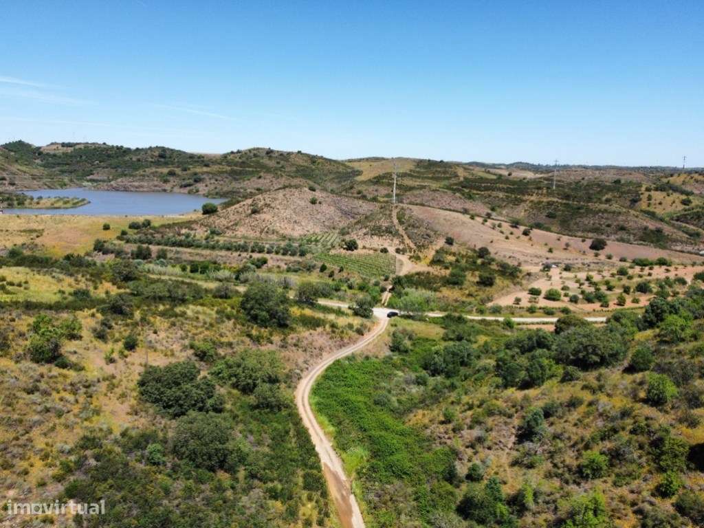 Terreno com 128.000 m2 de área em Botelhas, perto da barragem do Be... - Grande imagem: 5/17