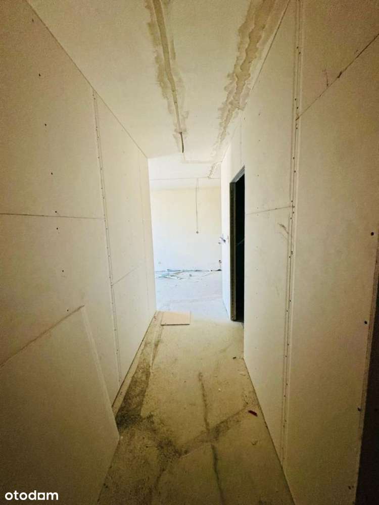 3 mieszkania 2pok. + 3 m. w hali g.-9