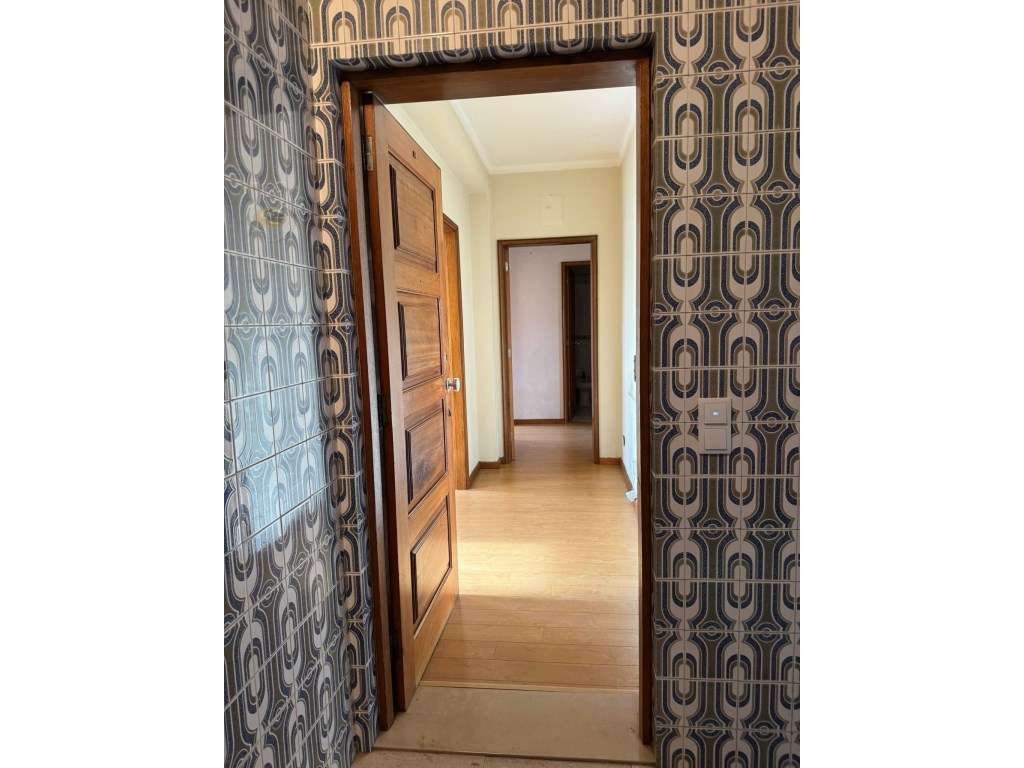 Excelente apartamento T3 junto do centro de Ovar-1