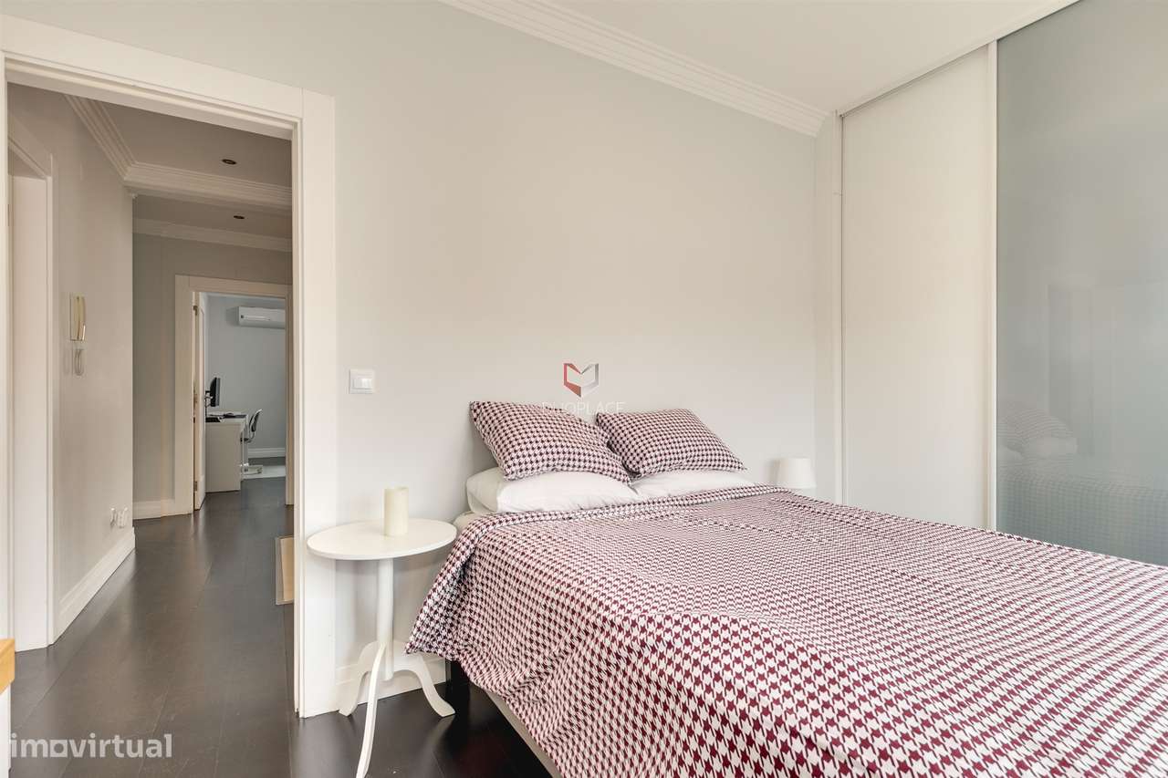 Moradia Premium T4 com Sótão, Ginásio, Garagem e Excelentes Áreas | Mo-21