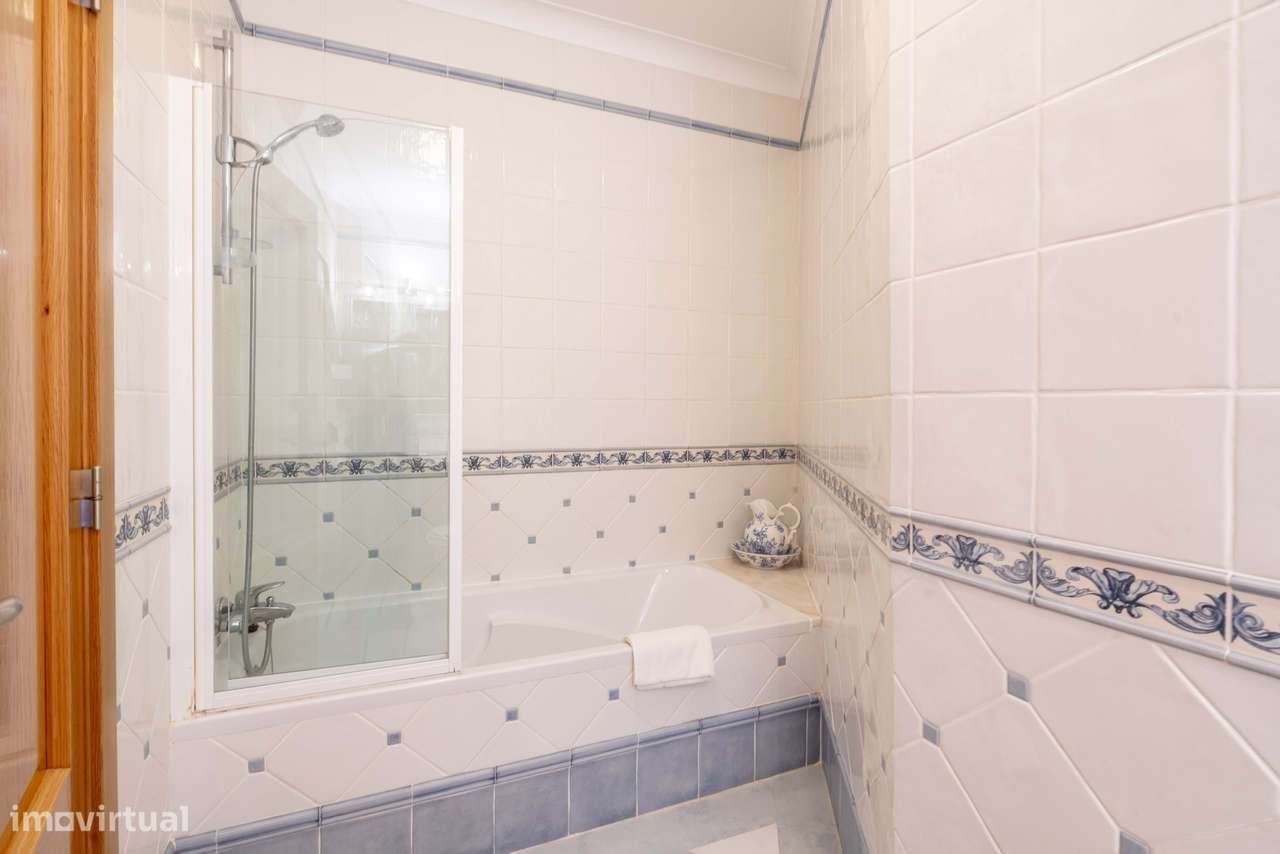 Grande propriedade de golfe com vistas panorâmicas-19