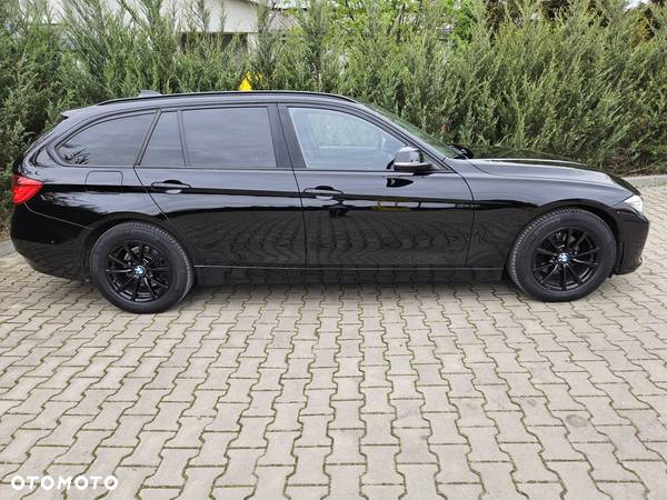 BMW Seria 3 316i Touring Sport Line - 7