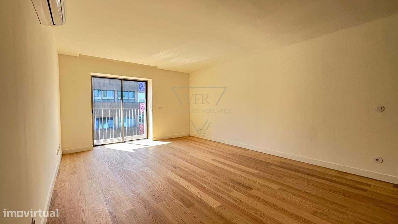 Apartamento Exclusivo T2 no Centro de Lisboa - "Conde Redondo Residenc-19