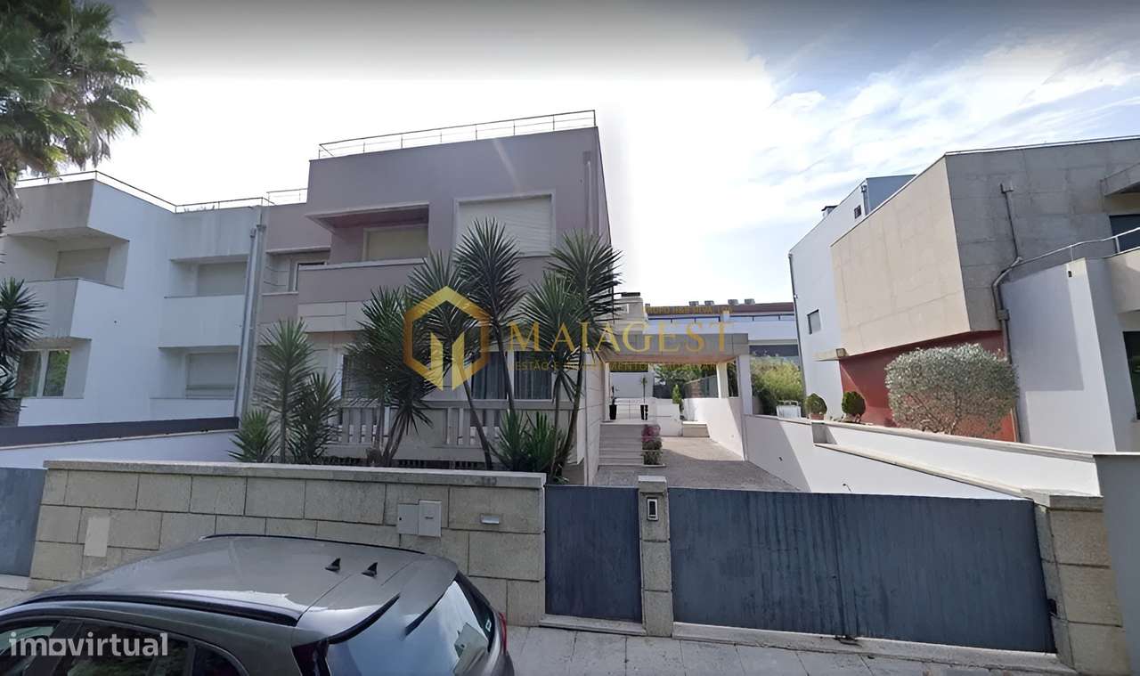 Moradia T4+1 em Matosinhos na Urbanização dos Caulinos - Grande imagem: 3/7