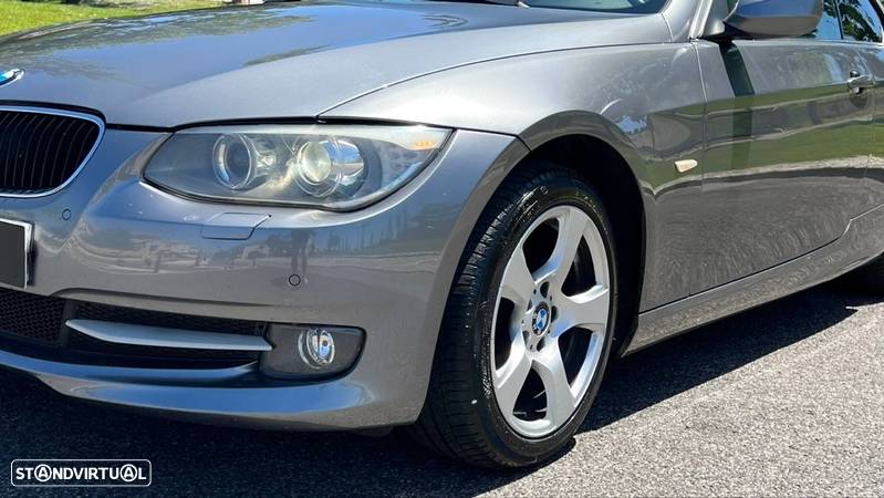 BMW 320 d Exclusive Auto - 14