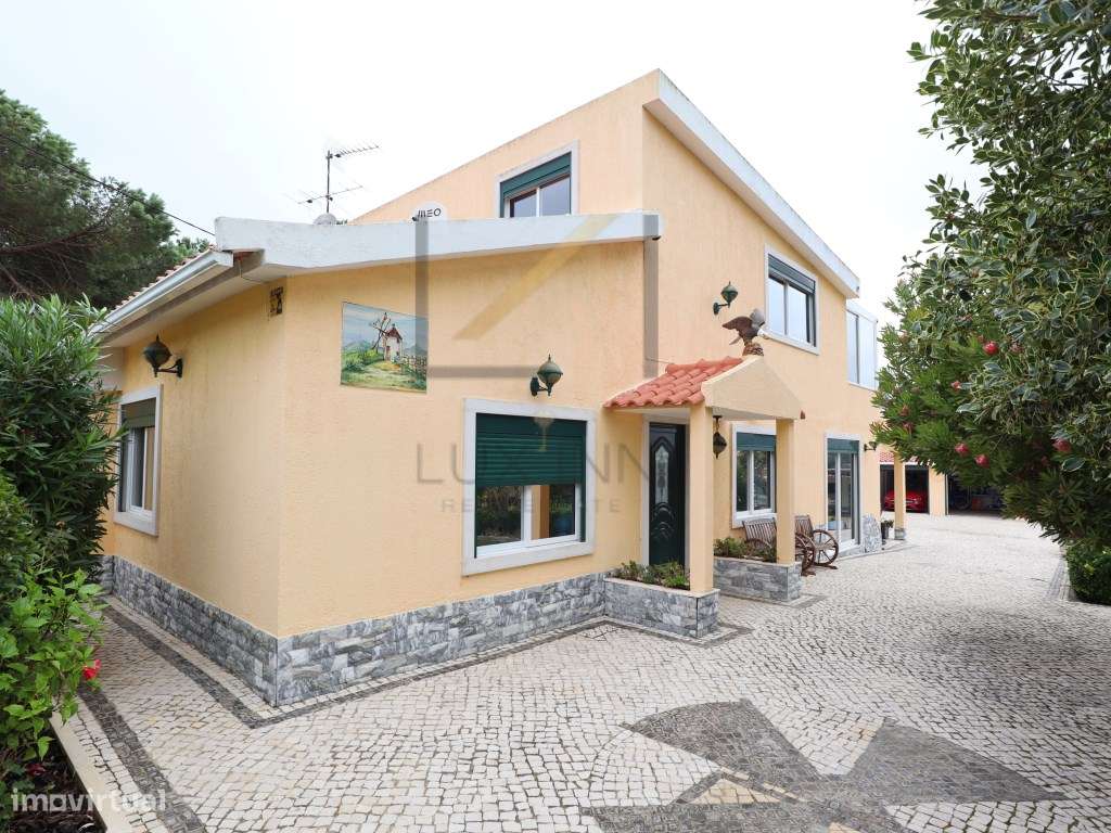 Moradia com piscina inserida em Quinta - Terrugem, Sintra - Grande imagem: 2/50