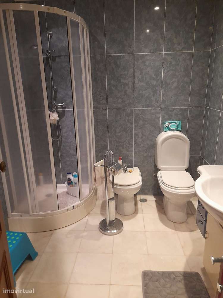 Azeitão/ Parque Natural Arrábida Quinta 7250 m2 com Moradia-24