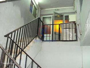 Armazém com 180m2 no Feijó, Almada - Grande imagem: 4/5