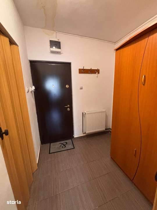 Garsoniera 22mp, etaj 1-zona Tractorul-6