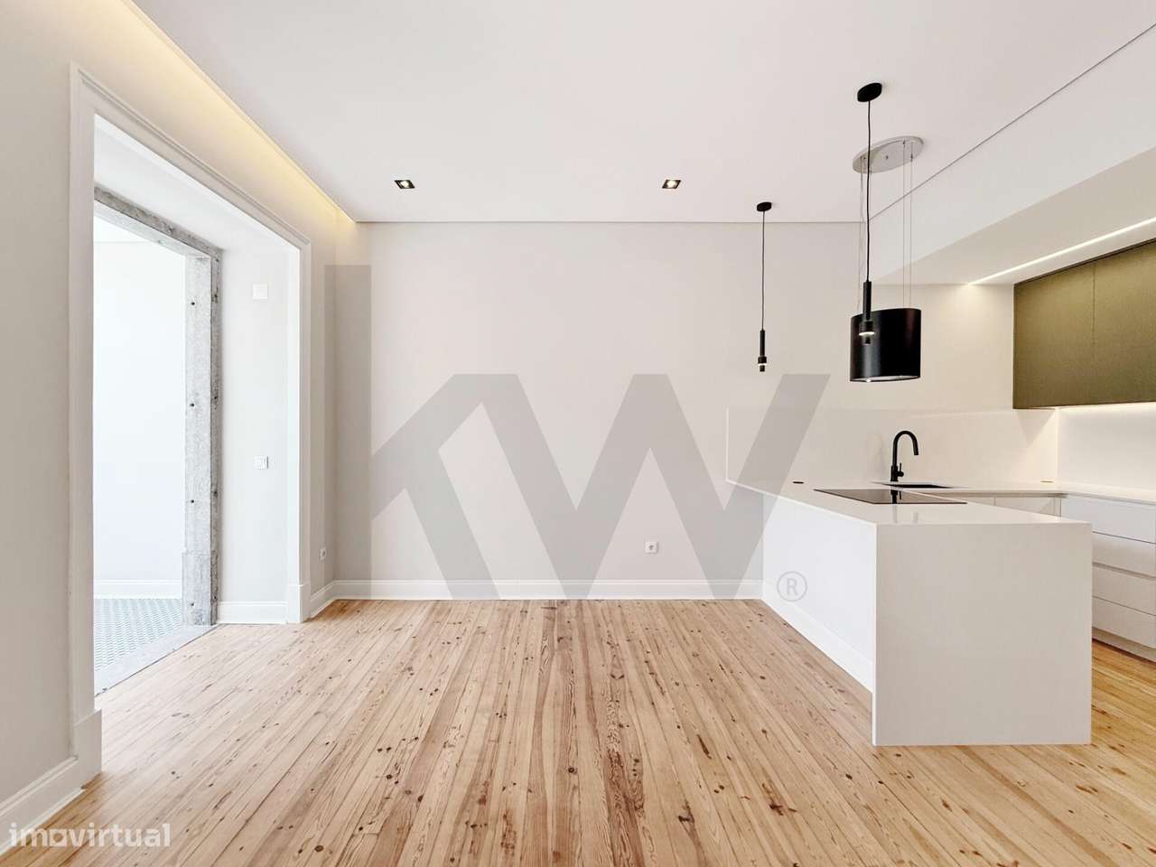 T3 REMODELADO | 2 SUITES | CLOSET | LOGRADOURO 35 m2 | AV. ALMIRANTE R-44