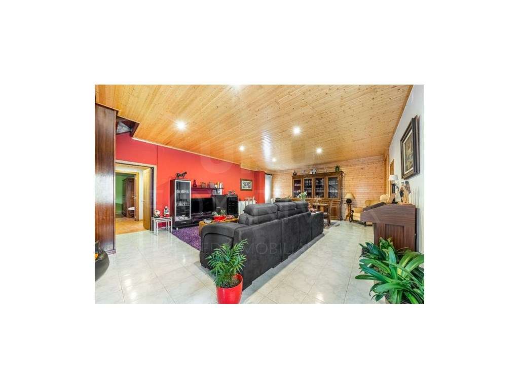 Moradia T5 Valença - Grande imagem: 1/32