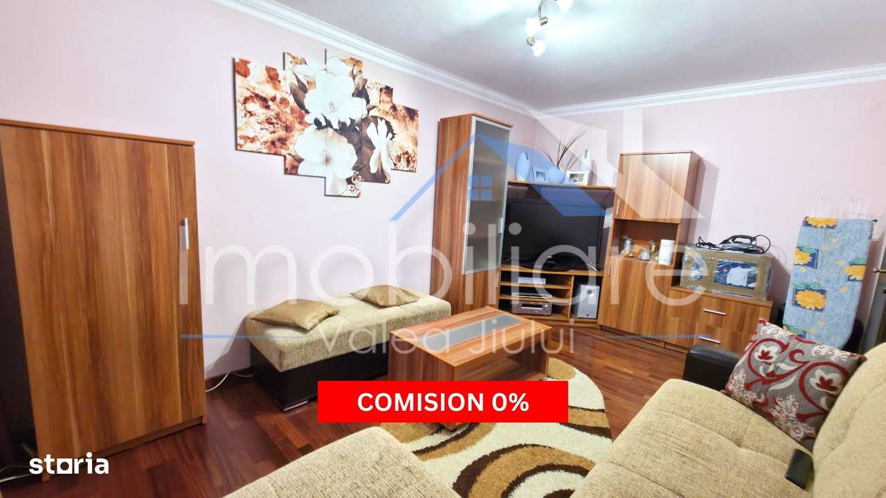 Apartament 2 camere decomandate – Vulcan, Str. Jiului - Imagine principală: 1/11