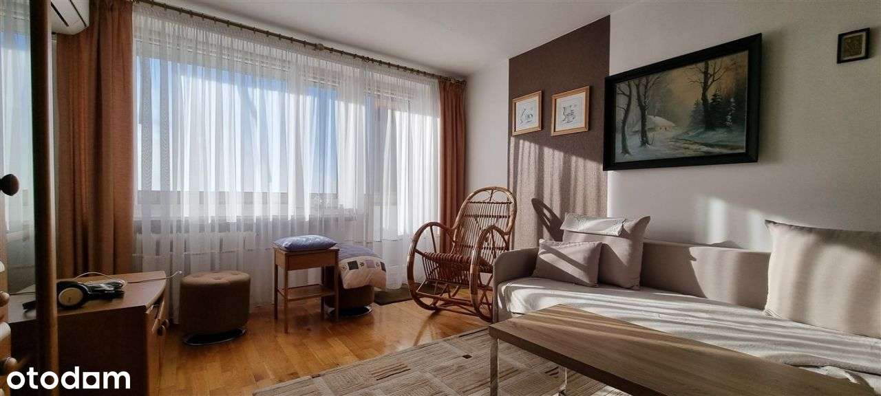 Mieszkanie z ładnym widokiem i klimatyzacją-0