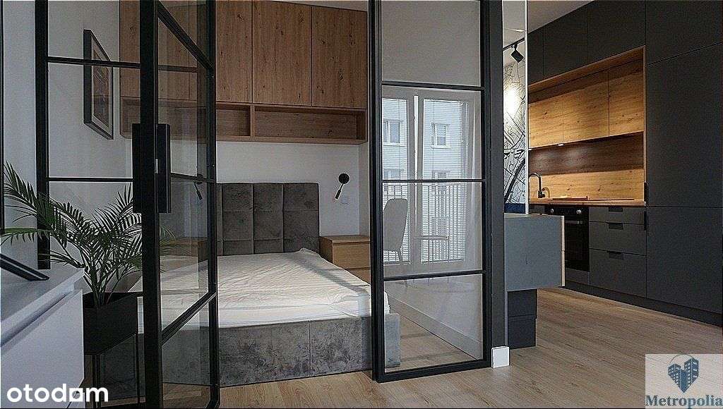 Przytulna kawalerka, blisko Metro i Starówka,-0