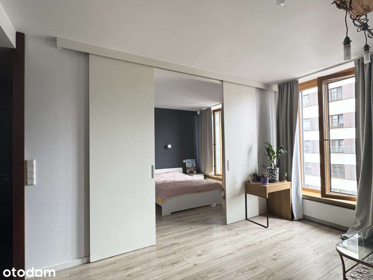 Przestronne 2 pokoje Śródmieście Muranów Stawki-5