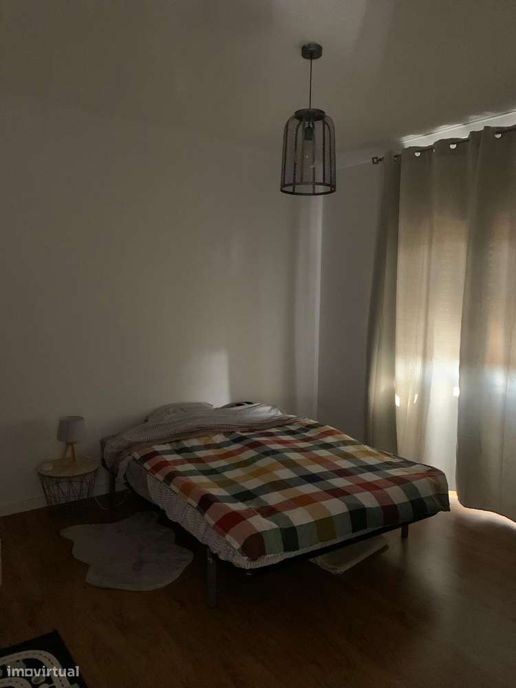 Apartamento Duplex T2 com varanda de 18m2 - Grande imagem: 4/28