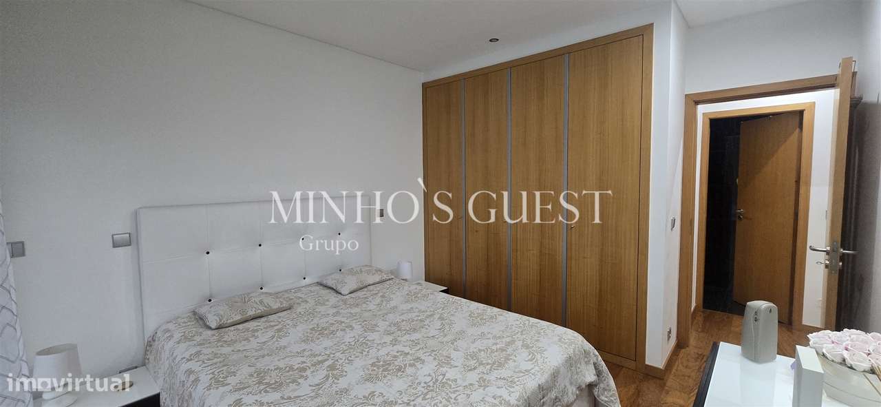 Moradia V3 c/ 1 Suite Closet, Mobilada e Equipada pronta a Habitar c/-26