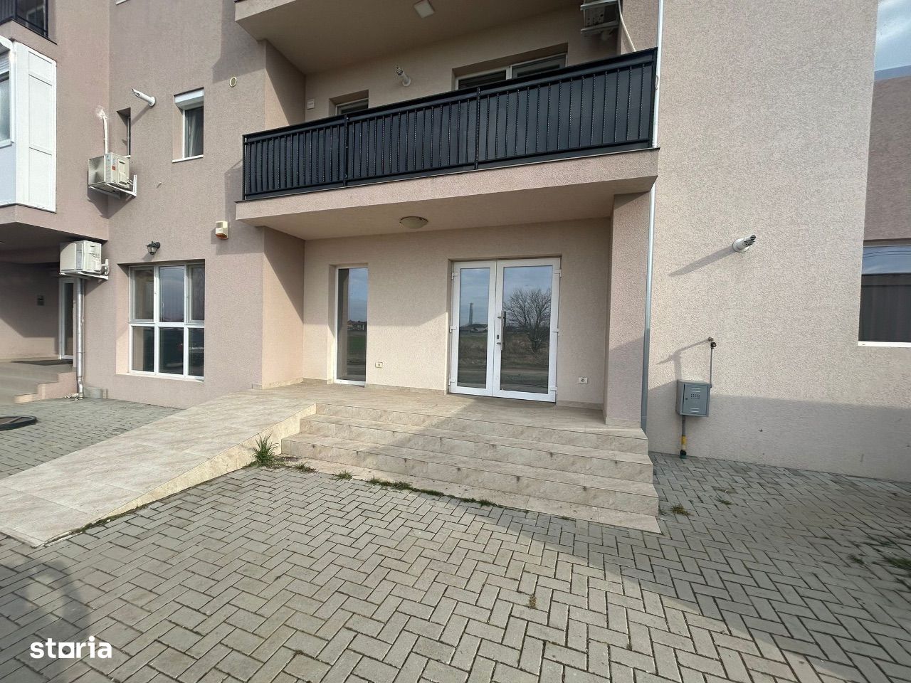 Inchiriere spatiu comercial 74mp Giroc, jud.Timis