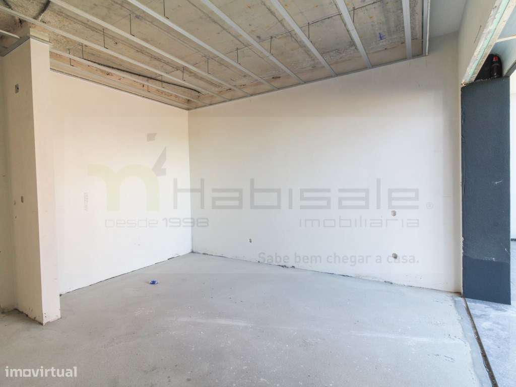 Apartamento T3 com garagem | Paradela, Santo António dos Cavaleiros-11