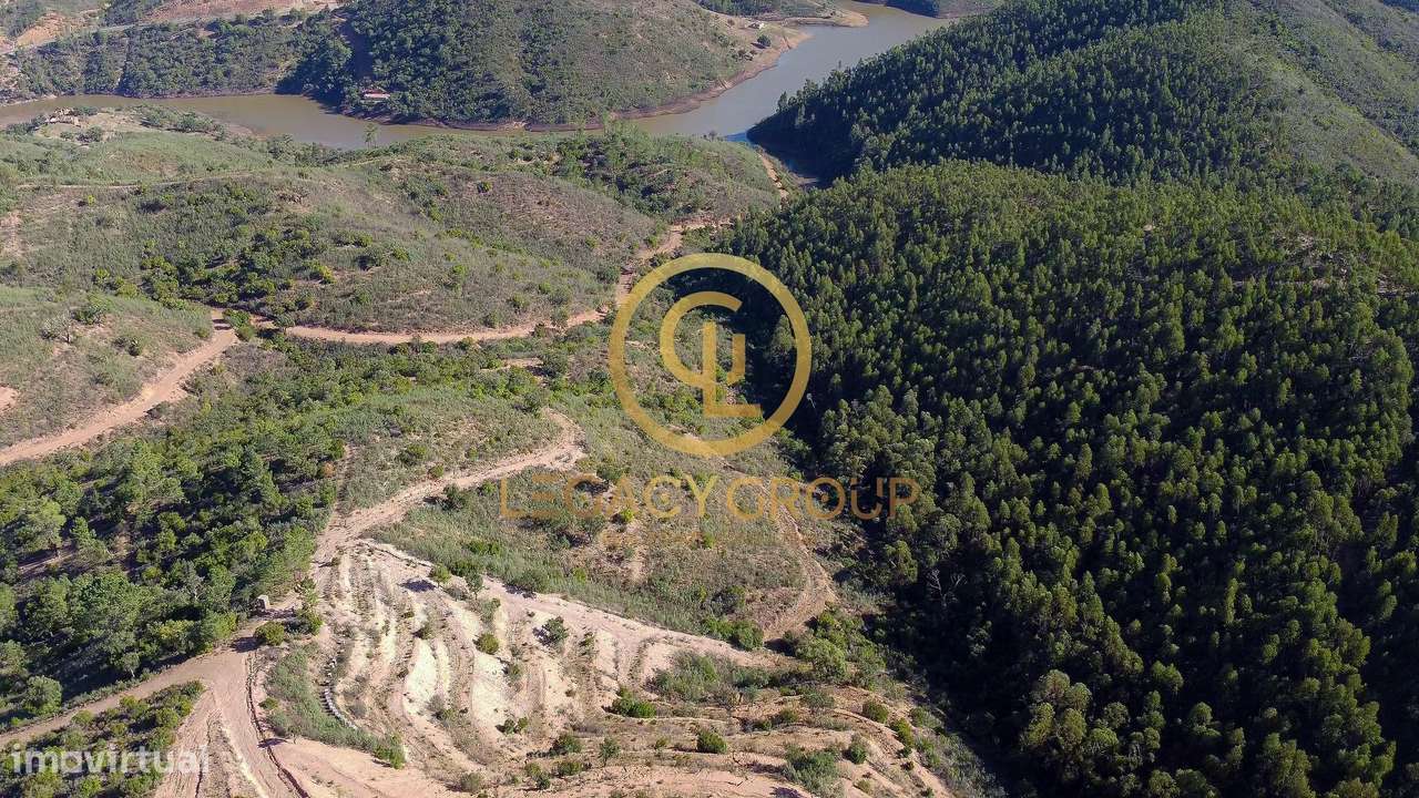 Propriedade de 10 hectares perto da barragem de Odelouca-25