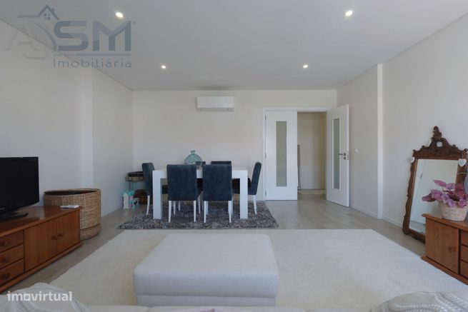 São Domingos de Rana - Apartamento T2 recente com suite e garagem-8