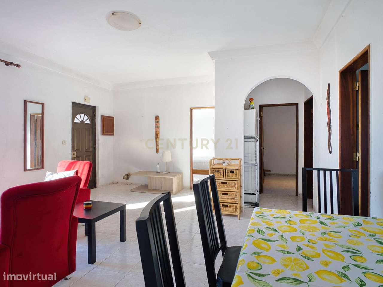 Casa com charme, vista mar e muito potencial-14