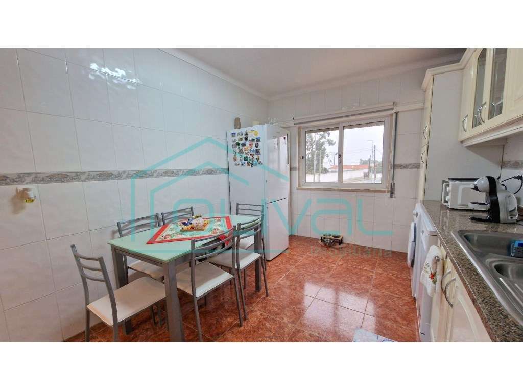 Apartamento T2 Samora Correia-16