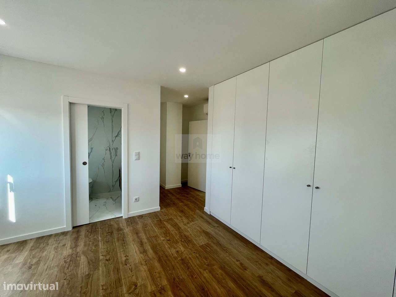 Moradia nova T6 na Ventosa - Torres Vedras-24