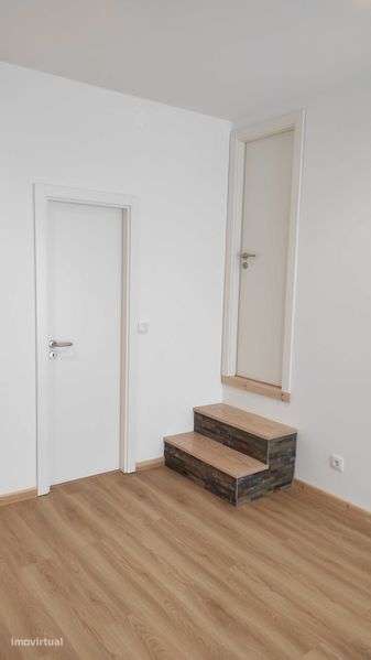 Venda de Imóvel - Centro do Porto - Grande imagem: 4/12