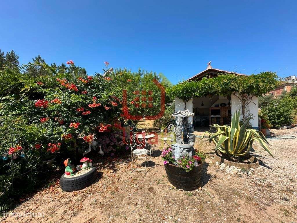 Moradia T3 com terreno - Gondemaria!-26