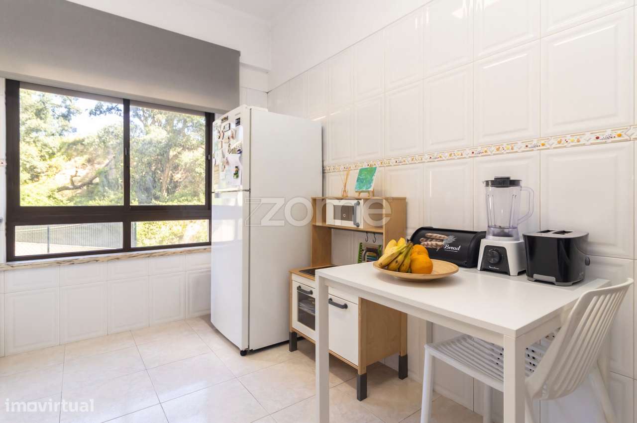 Apartamento T2 com Varanda em Monte Belo | Setúbal-12