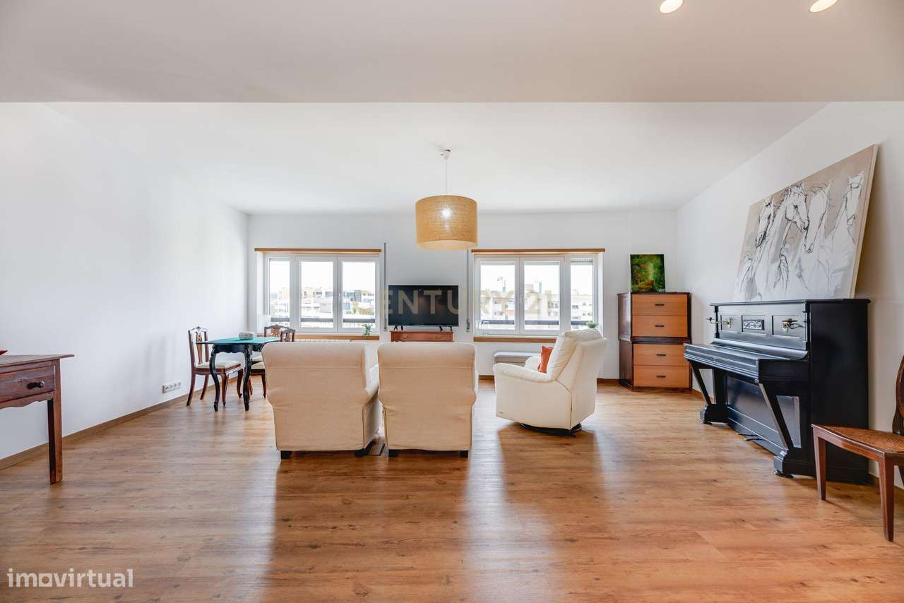 T3 Expo - Remodelado, 2 lugares de estacionamento e arrecadação - Grande imagem: 4/48