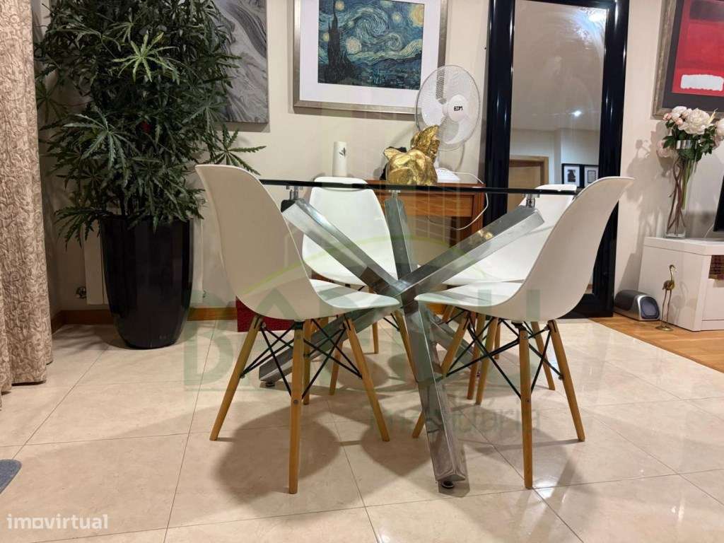 Apartamento T1 para venda no centro da cidade de Valença - Grande imagem: 4/14