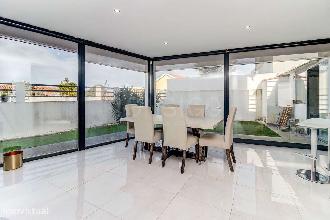 Moradia com 170 m², jardim, zona de barbecue e estacionamento para dua-21