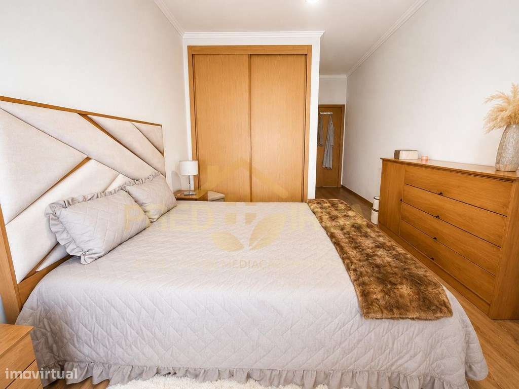 Excelente T2 em Arcozelo proximo a praia em condominio fechado com ...-13
