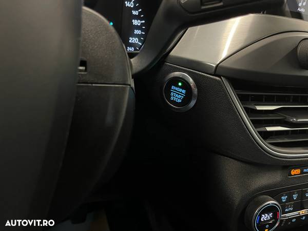 Ford Focus 1.5 EcoBlue Titanium - 26