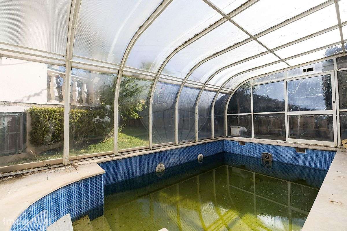 Moradia T4 para venda-46