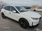 BMW iX xDrive40 - 2