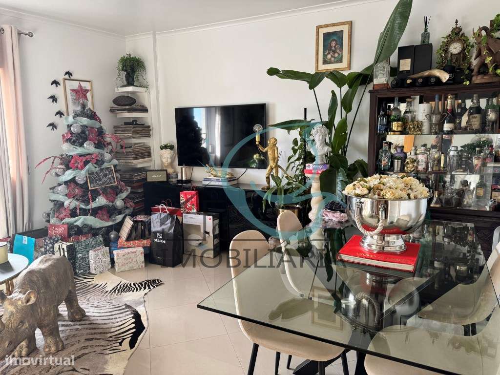 Apartamento T2 com terraço excecional e mezanino | Santa Marta do P...-7