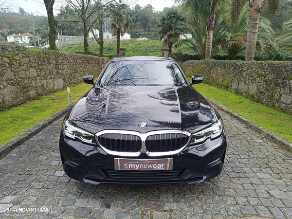 BMW 330 e Line Sport Auto - 4