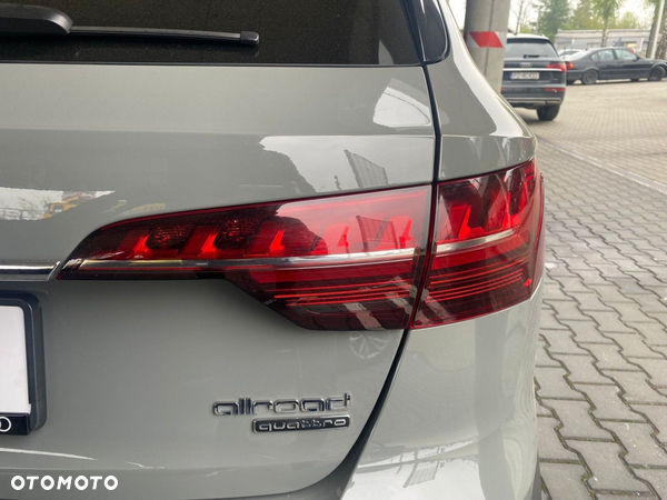 Audi A4 Allroad - 22