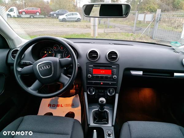 Audi A3 1.8 TFSI Attraction - 8