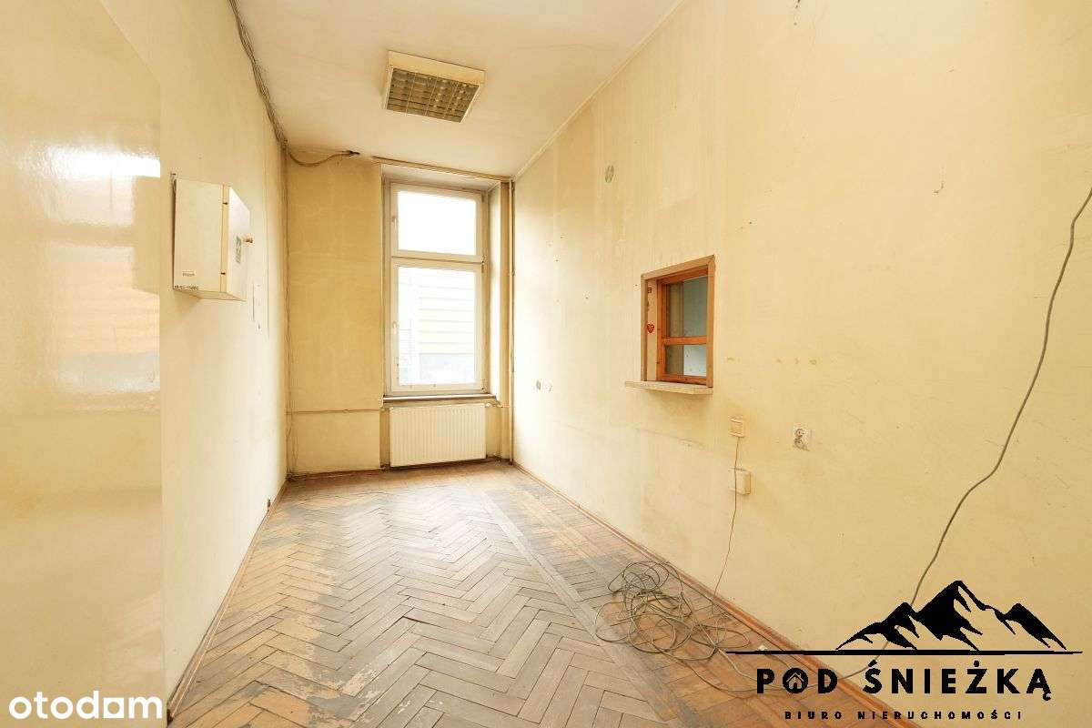 Dwie kamienice przy przejściu granicznym - tylko 2-17