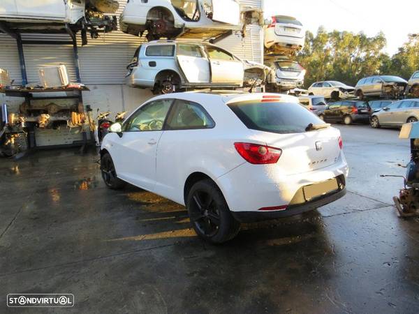 Seat Ibiza V 1.6 TDI (105CV) de 2010 - Peças Usadas (7496) - 3