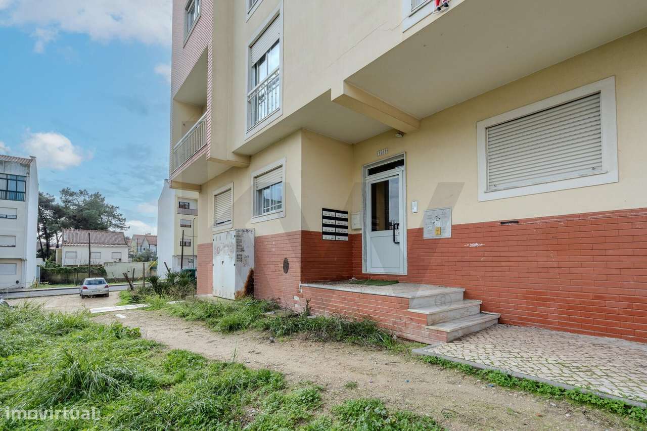 Apartamento T2 à venda na Quinta do Conde - Grande imagem: 2/25