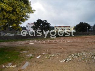Lote urbano com 135m2 localizado à entrada de Ferreira do Zêzere - Grande imagem: 2/12