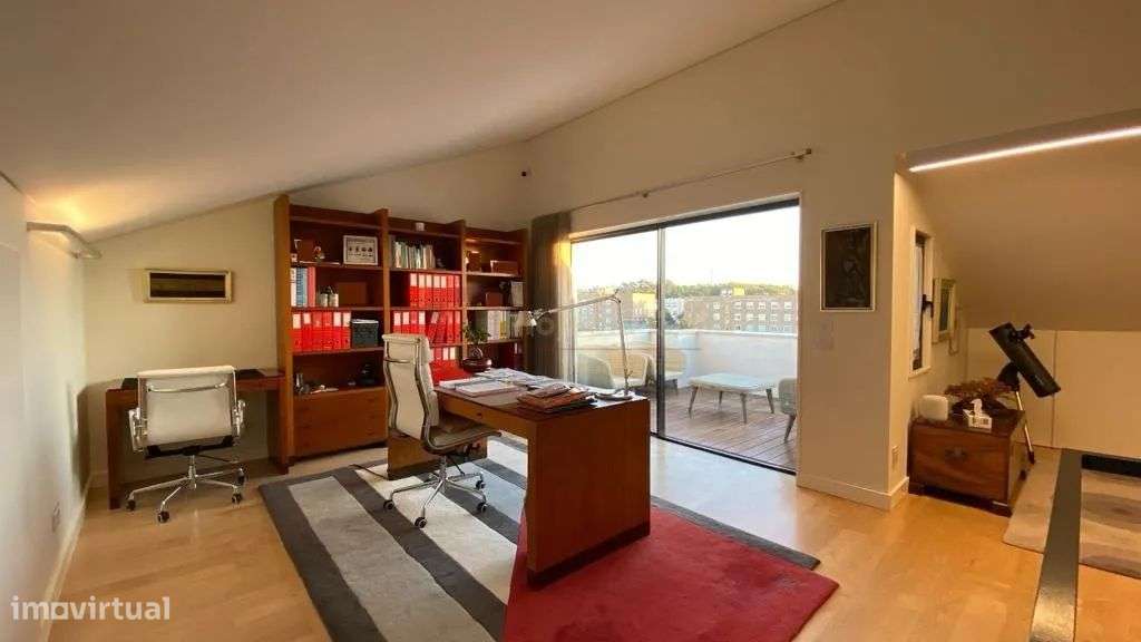 Moradia de Luxo com Piscina Aquecida Praia da Madalena-29